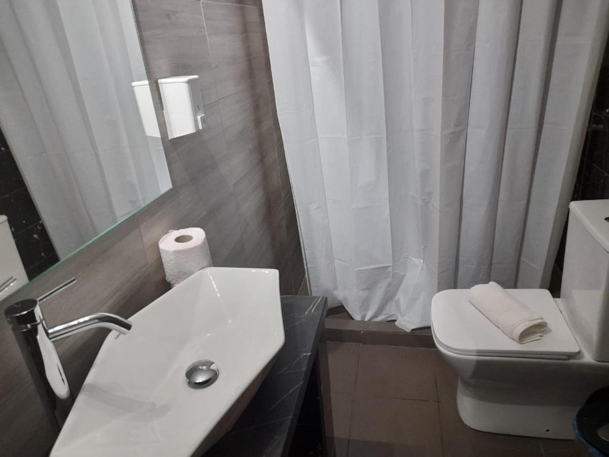 Jacuzzi Suites 2 เทสซาโลนิกิ ภายนอก รูปภาพ