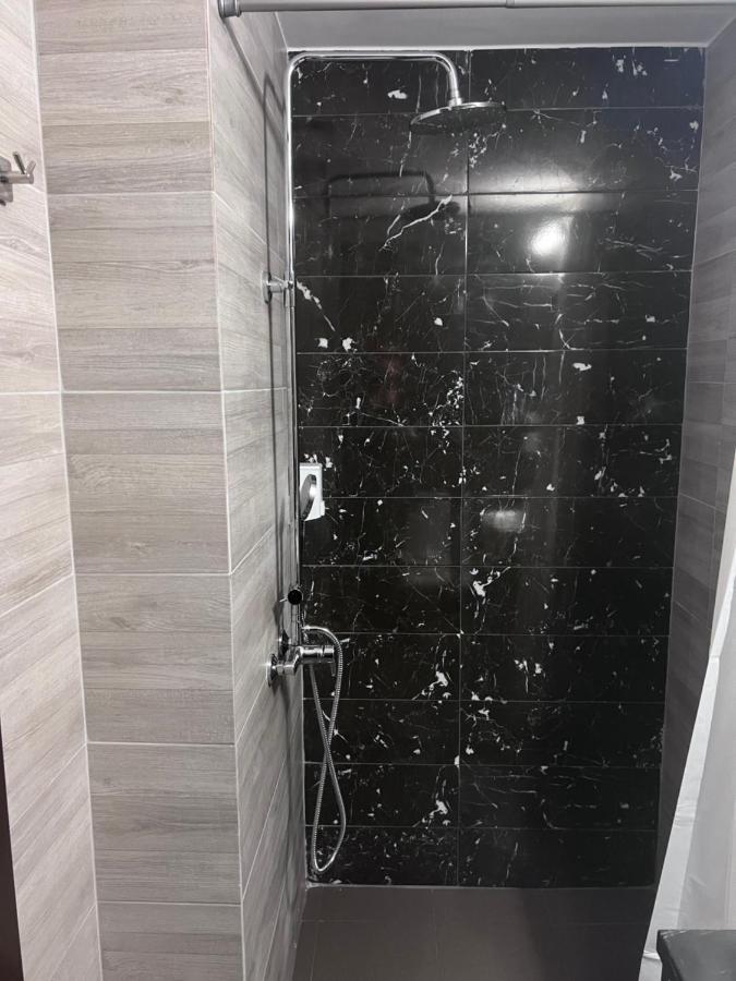 Jacuzzi Suites 2 เทสซาโลนิกิ ภายนอก รูปภาพ